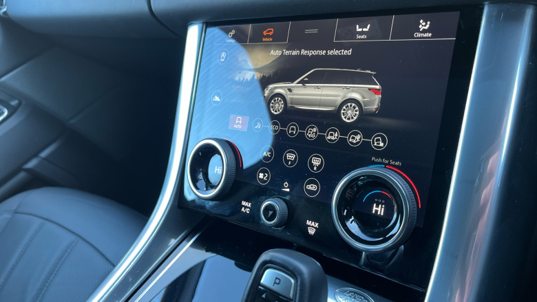 Land Rover Range Rover Sport 3.0 D300 HSE Dynamic Black 5dr Auto Diesel Estate